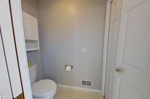 Tiny photo for 1522 Eastpointe Drive, Mt Pleasant, MI 48858 (MLS # 1944307)