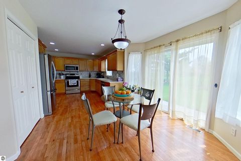 Tiny photo for 1522 Eastpointe Drive, Mt Pleasant, MI 48858 (MLS # 1944307)