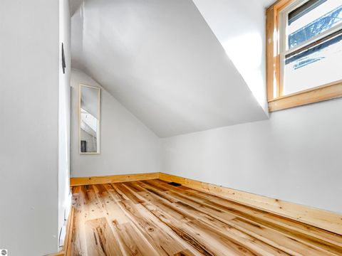 Tiny photo for 544 W Upton Avenue, Reed City, MI 49307 (MLS # 1942416)