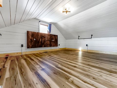 Tiny photo for 544 W Upton Avenue, Reed City, MI 49307 (MLS # 1942416)