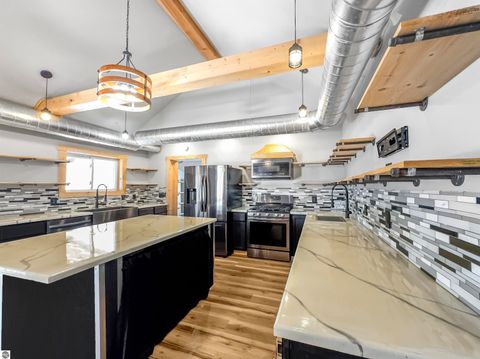 Tiny photo for 544 W Upton Avenue, Reed City, MI 49307 (MLS # 1942416)