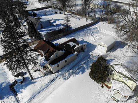 Tiny photo for 544 W Upton Avenue, Reed City, MI 49307 (MLS # 1942416)