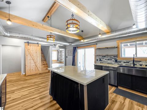 Tiny photo for 544 W Upton Avenue, Reed City, MI 49307 (MLS # 1942416)