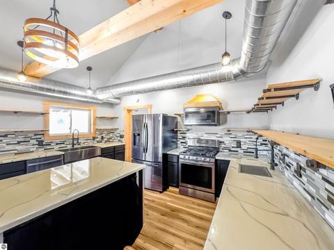 Tiny photo for 544 W Upton Avenue, Reed City, MI 49307 (MLS # 1942416)