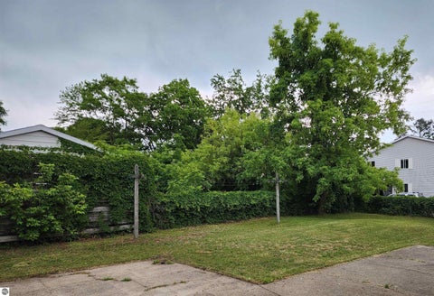 Tiny photo for 295 Birch Street, Harrison, MI 48625 (MLS # 1947333)