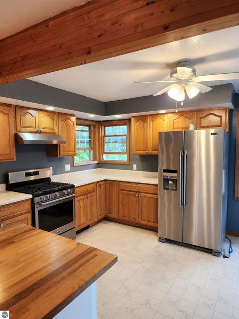 Tiny photo for 295 Birch Street, Harrison, MI 48625 (MLS # 1947333)