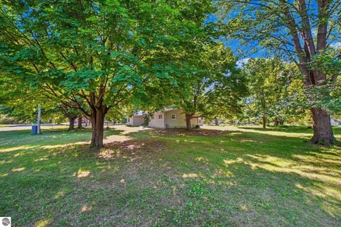 Tiny photo for 8220 E Upham Drive, Mt Pleasant, MI 48858 (MLS # 1946231)