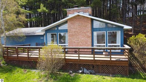 Photo of 11892 Cabin Lane, Rapid City, MI 49676 (MLS # 1945120)