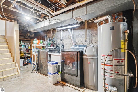 Tiny photo for 211 E Sixth ST, Clare, MI 48617 (MLS # 1951105)