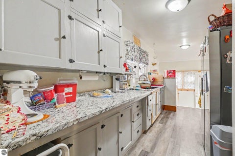 Tiny photo for 211 E Sixth ST, Clare, MI 48617 (MLS # 1951105)