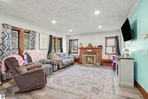 Tiny photo for 211 E Sixth ST, Clare, MI 48617 (MLS # 1951105)