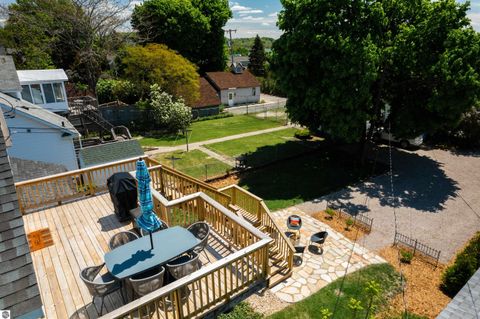 Tiny photo for 706 Forest Avenue, Frankfort, MI 49635 (MLS # 1942904)