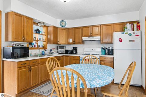 Tiny photo for 1836 Hanmer Road, Benzonia, MI 49616 (MLS # 1945793)