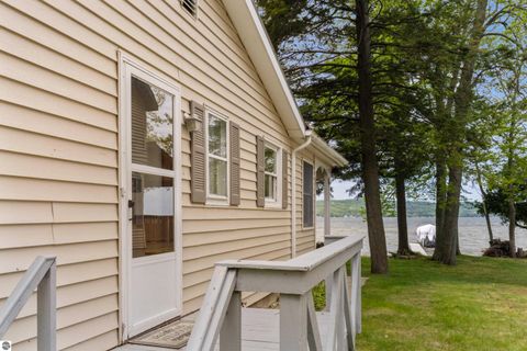Tiny photo for 8735 Deadstream Road, Honor, MI 49640 (MLS # 1945868)