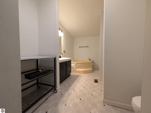 Tiny photo for 6930 E Willard Road, Vestaburg, MI 48891 (MLS # 1942992)