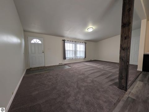 Tiny photo for 6930 E Willard Road, Vestaburg, MI 48891 (MLS # 1942992)