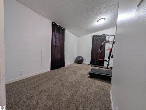 Tiny photo for 6930 E Willard Road, Vestaburg, MI 48891 (MLS # 1942992)