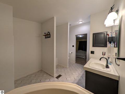 Tiny photo for 6930 E Willard Road, Vestaburg, MI 48891 (MLS # 1942992)