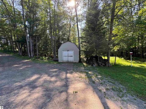 Tiny photo for 1816 Onondaga Trail, West Branch, MI 48661 (MLS # 1947585)
