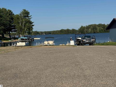 Tiny photo for 1816 Onondaga Trail, West Branch, MI 48661 (MLS # 1947585)