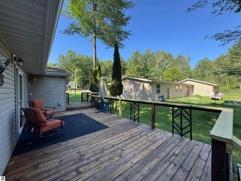 Tiny photo for 1816 Onondaga Trail, West Branch, MI 48661 (MLS # 1947585)