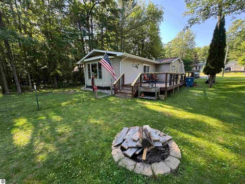 Tiny photo for 1816 Onondaga Trail, West Branch, MI 48661 (MLS # 1947585)