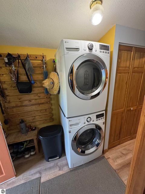 Tiny photo for 1816 Onondaga Trail, West Branch, MI 48661 (MLS # 1947585)