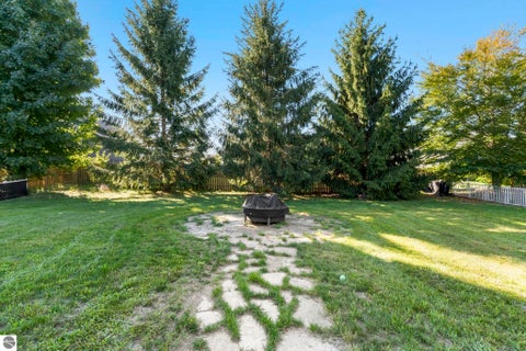 Tiny photo for 5391 Eaglehurst Drive, Traverse City, MI 49685 (MLS # 1951919)