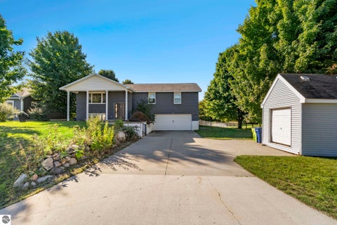 Tiny photo for 5391 Eaglehurst Drive, Traverse City, MI 49685 (MLS # 1951919)