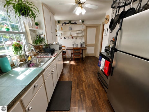 Tiny photo for 325 Spruce Street, Traverse City, MI 49684 (MLS # 1947865)
