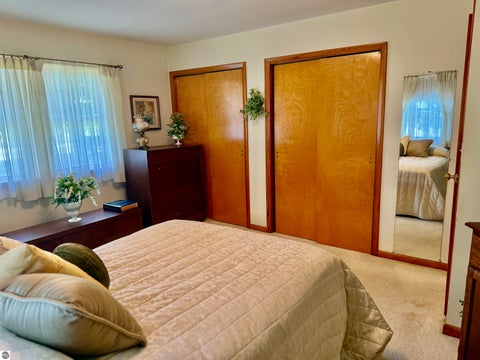 Tiny photo for 3509 E Saint Charles Road, Ithaca, MI 48847 (MLS # 1949904)