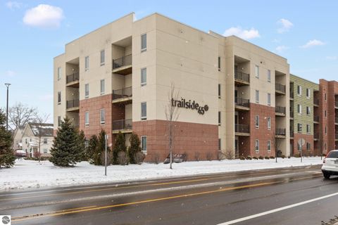 Tiny photo for 630 S Garfield Avenue #105, Traverse City, MI 49686 (MLS # 1942473)