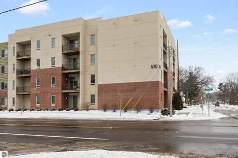 Tiny photo for 630 S Garfield Avenue #105, Traverse City, MI 49686 (MLS # 1942473)
