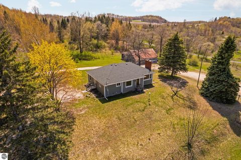 Tiny photo for 6828 E Lincoln Road, Cedar, MI 49621 (MLS # 1945132)