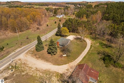 Tiny photo for 6828 E Lincoln Road, Cedar, MI 49621 (MLS # 1945132)