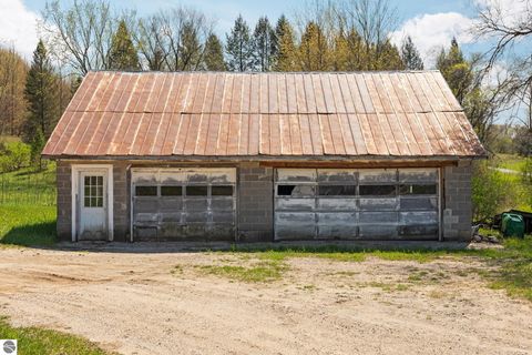 Tiny photo for 6828 E Lincoln Road, Cedar, MI 49621 (MLS # 1945132)