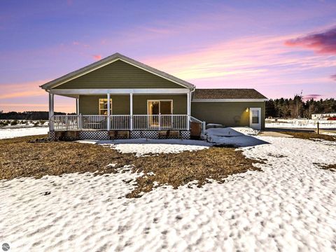 Tiny photo for 2968 Bowerman Road, Kingsley, MI 49649 (MLS # 1943514)