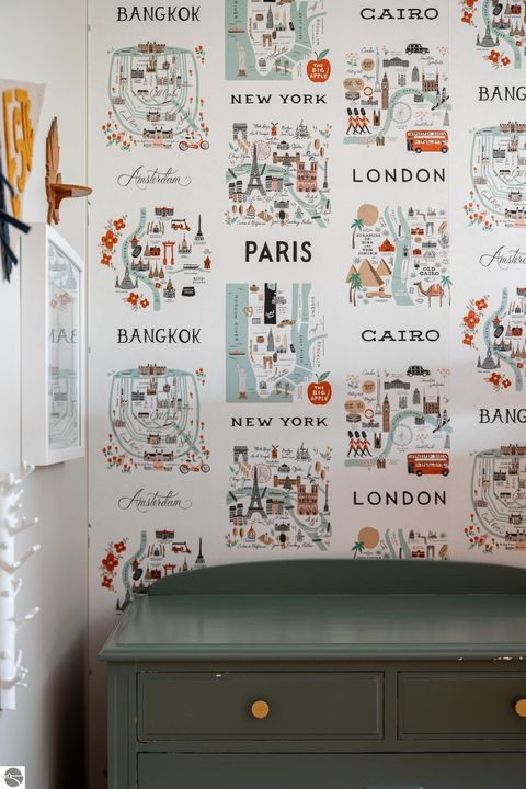 Tiny photo for 633 W Twelfth Street, Traverse City, MI 49684 (MLS # 1942181)