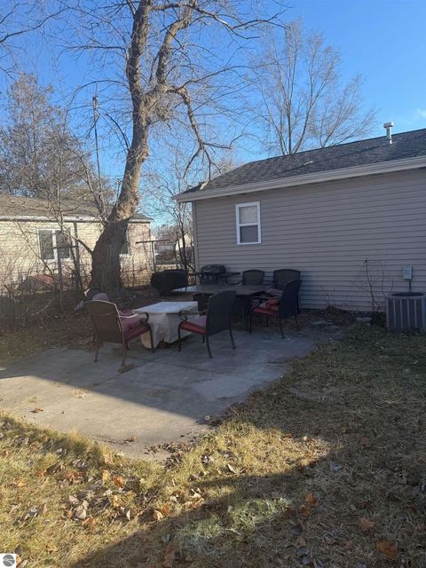 Tiny photo for 1308 Granger, Mt Pleasant, MI 48858 (MLS # 1942450)