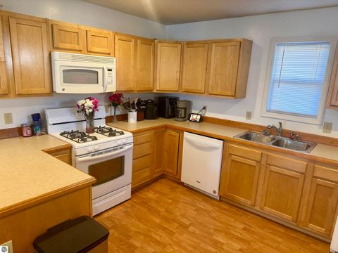 Tiny photo for 1308 Granger, Mt Pleasant, MI 48858 (MLS # 1942450)