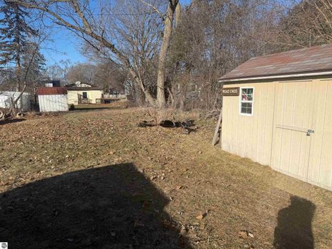 Tiny photo for 1308 Granger, Mt Pleasant, MI 48858 (MLS # 1942450)