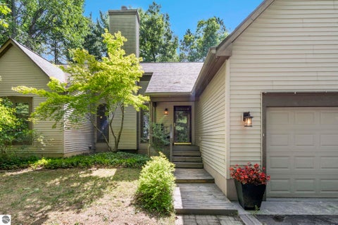 Photo of 5522 Trager Road, Traverse City, MI 49696 (MLS # 1949838)
