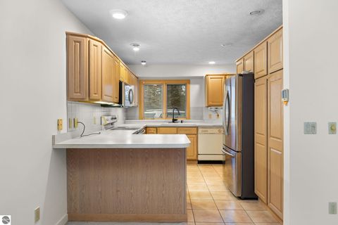 Tiny photo for 6550 Mission Ridge, Traverse City, MI 49686 (MLS # 1941663)