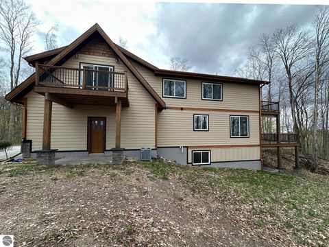 Tiny photo for 7058 Shade Tree Lane, Traverse City, MI 49685 (MLS # 1944569)
