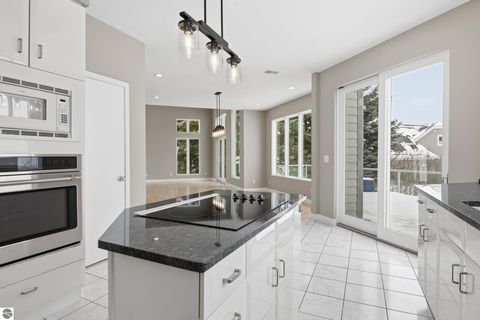 Tiny photo for 7852 Underwood Ridge, Traverse City, MI 49686 (MLS # 1942537)