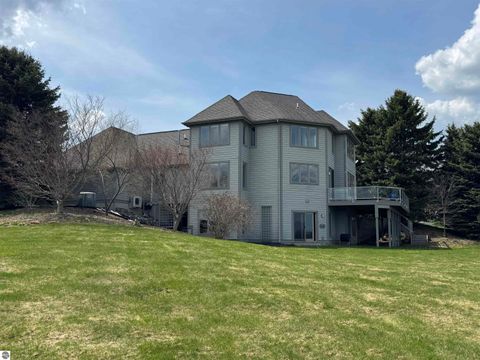 Tiny photo for 7852 Underwood Ridge, Traverse City, MI 49686 (MLS # 1942537)