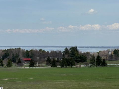 Tiny photo for 7852 Underwood Ridge, Traverse City, MI 49686 (MLS # 1942537)