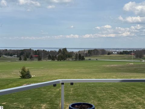 Tiny photo for 7852 Underwood Ridge, Traverse City, MI 49686 (MLS # 1942537)
