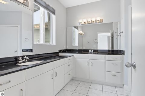 Tiny photo for 7852 Underwood Ridge, Traverse City, MI 49686 (MLS # 1942537)