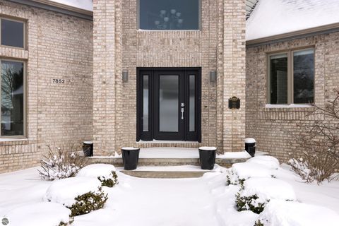 Tiny photo for 7852 Underwood Ridge, Traverse City, MI 49686 (MLS # 1942537)